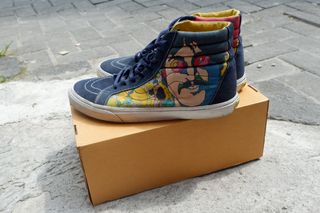 (Kategori: ) berada di . Dikirim oleh bitebox.jkt (ID iklan 1001679795, Gambar 1). Deskripsi: .
