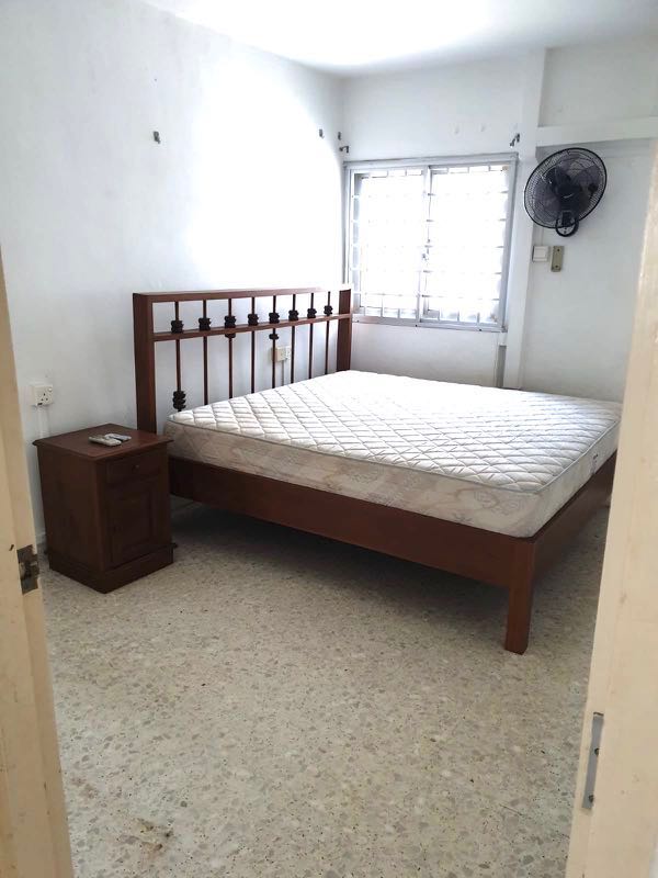 (Category: ) located in . Submitted by jbole (Listing ID 1001901234, Image 1). Description: .