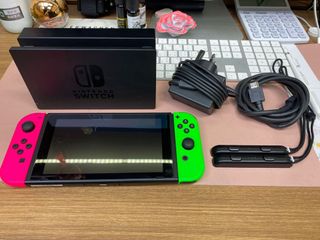 （分類：）位於 。 由 platoluk 提交（商品編號 1001880171，圖片 1）。簡介： 。