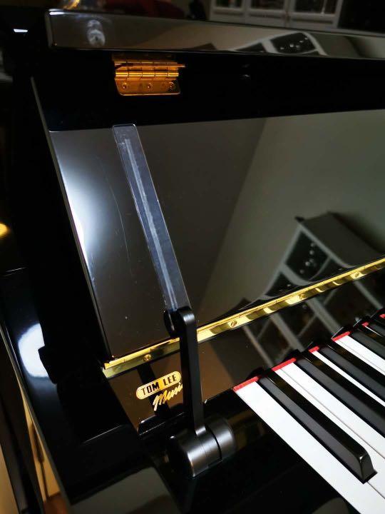 鋼琴 Yamaha YM5 Piano, 興趣及遊戲, 音樂樂器 & 配件, 樂器 Carousell