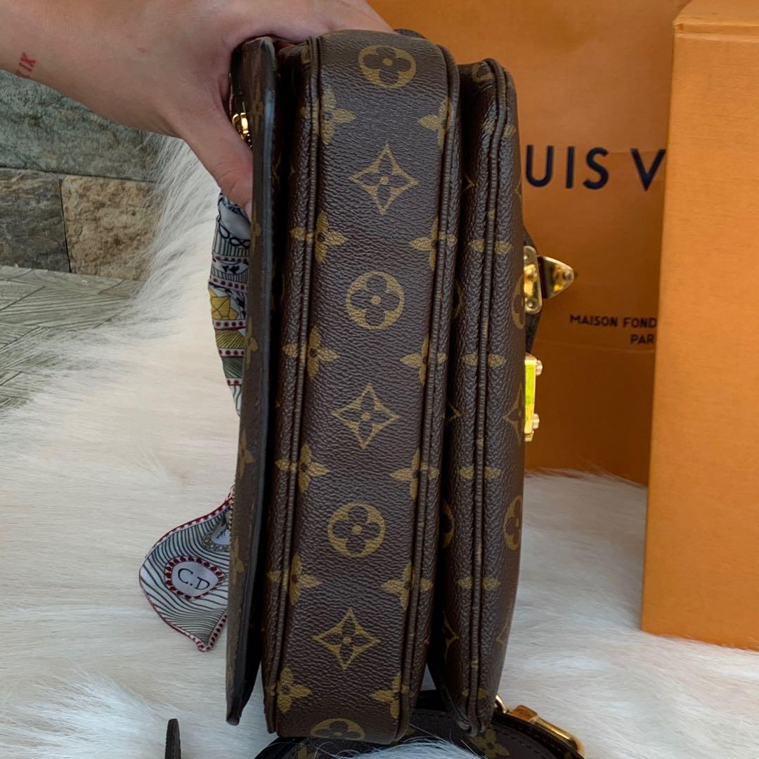 Louis Vuitton Metis Monogram Patches, Luxury, Bags & Wallets on Carousell