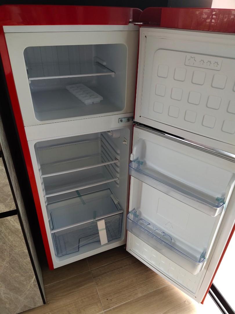 Galanz Retro 10cu Ft TopFreezer Refrigerator (Vinyl, 48 OFF