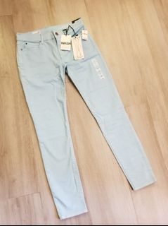 （分類：）位於 。 由 juneberryz 提交（商品編號 1001926682，圖片 1）。簡介： 。