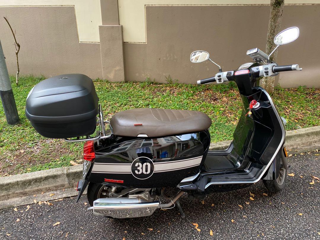 Lambretta V200 Special Black Motorcycles Motorcycles For Sale Class 2b On Carousell