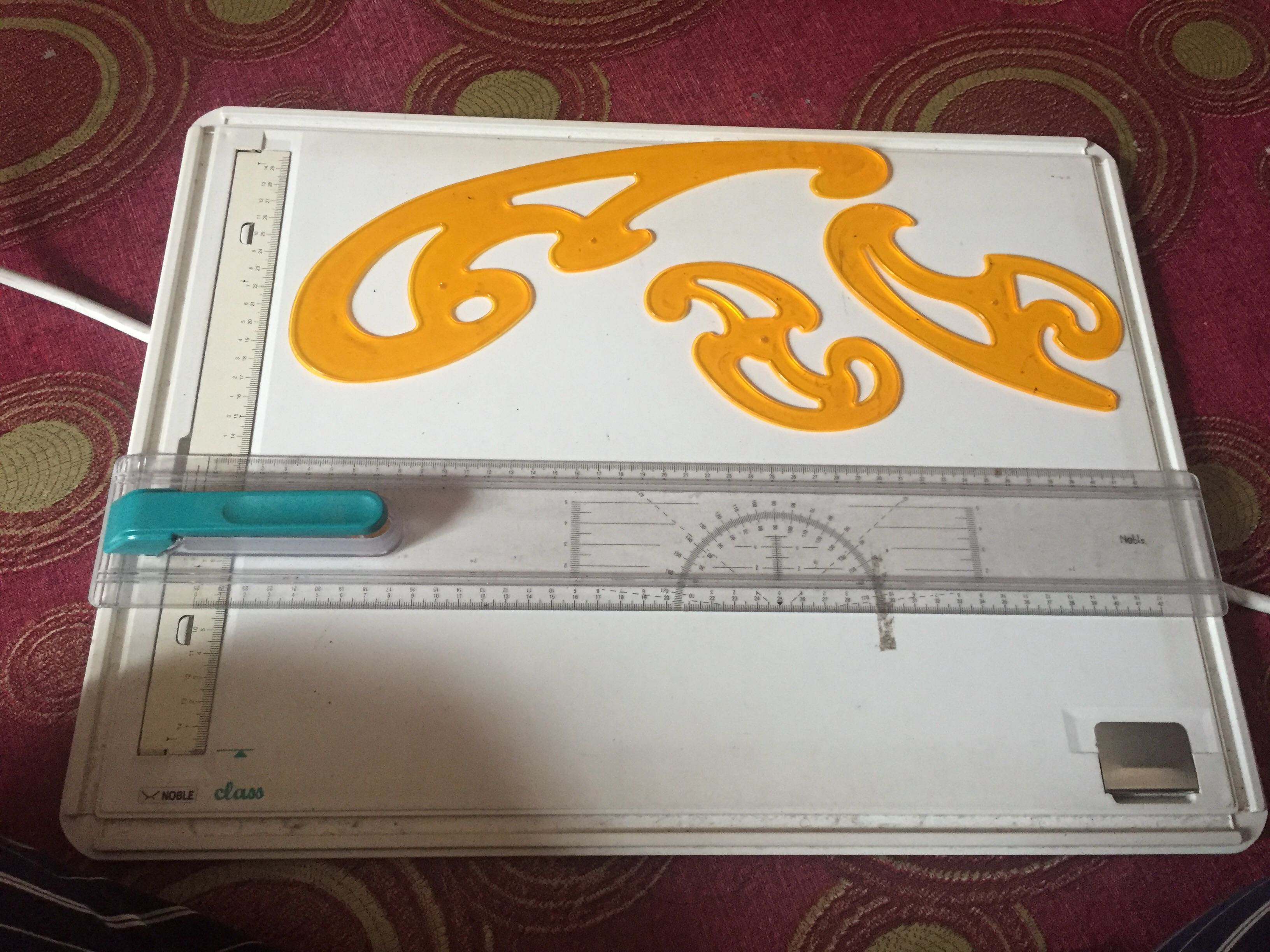 (LK)Engineering Drawing Board & Tools, Hobbies & Toys, Stationery