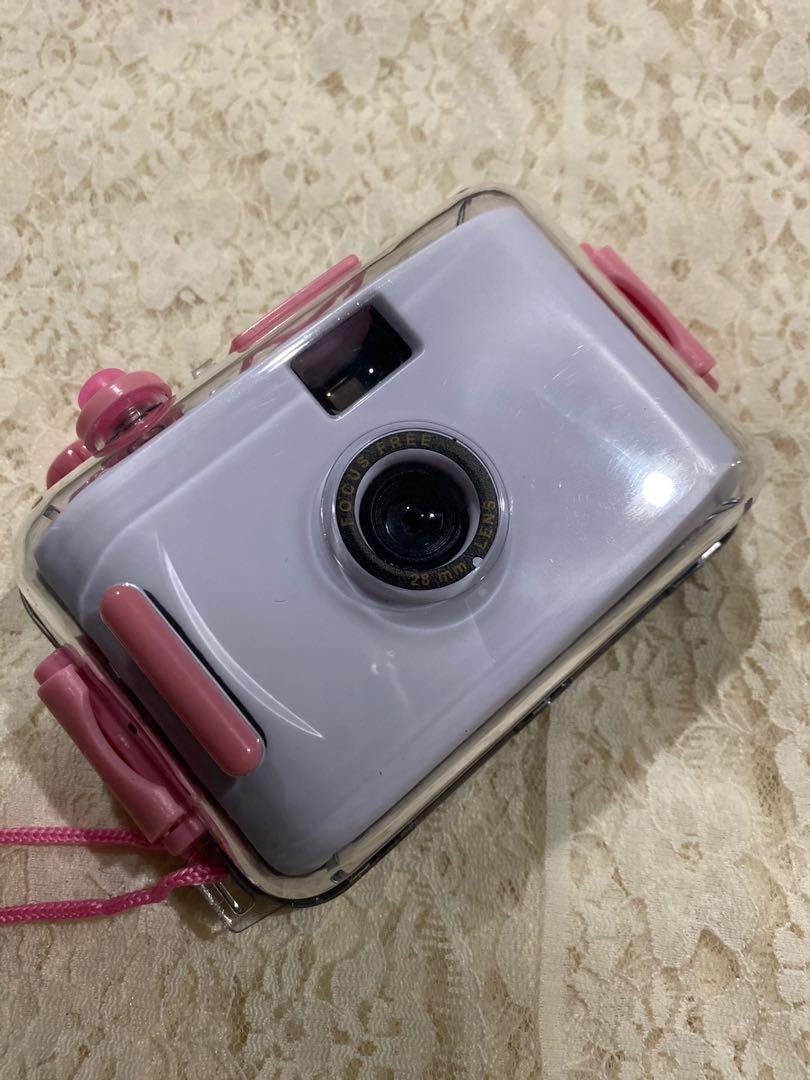 *NEW* Underwater 35mm Film Camera (Category: Voice Recorders) located in Makati City. Submitted by closetsquad (Listing ID 1001969565, Image 3). Description: 🍒Given as gift last year; never used 🍒35mm film camera; no battery needed 🍒Perfect for the beach/summer outings! 🍒Due to the COVID-19 outbreak and the resulting lockdown of transportation in and out of Metro Manila, the couriers have suspended their services indefinitely. Item can be res