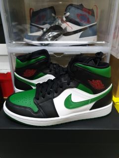 (Category: ) located in . Submitted by sneaker6969 (Listing ID 1001966266, Image 1). Description: .