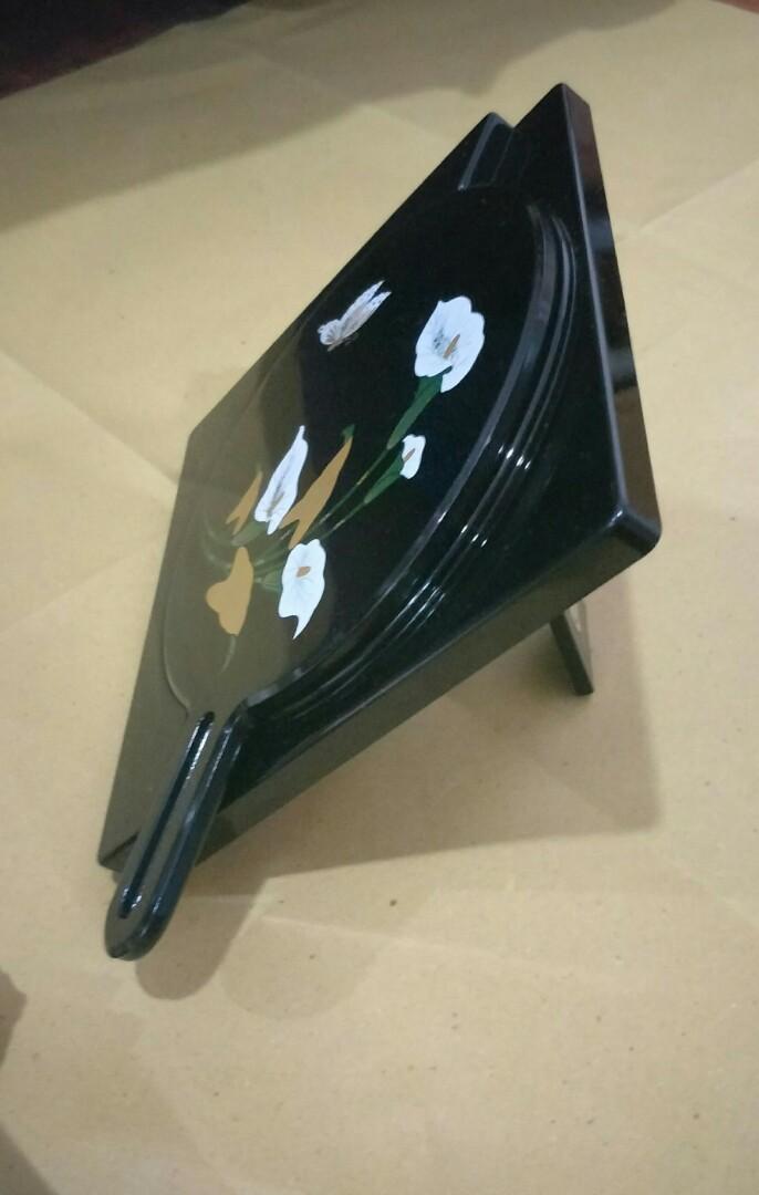Vintage japanese table top & hand mirror (Category: Mirrors) located in Paranaque City. Submitted by trinkets_by_joy (Listing ID 1001946584, Image 2). Description: 1 table top mirror with stand. 1 hand mirror. made in japan. oriental design. lilies floral print. inquire now.