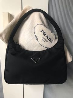 （分類：）位於 。 由 authenticccccc 提交（商品編號 1001897233，圖片 1）。簡介： 。
