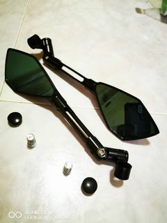(Category: ) located in . Submitted by used_items_closet (Listing ID 1001901052, Image 1). Description: .