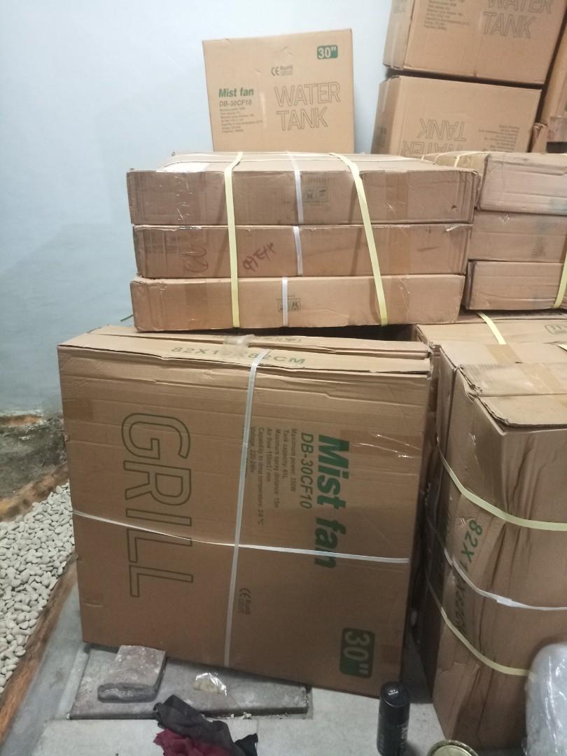 Spray Fan / Mist Fan / Misty Fan, Elektronik, Lainnya di Carousell