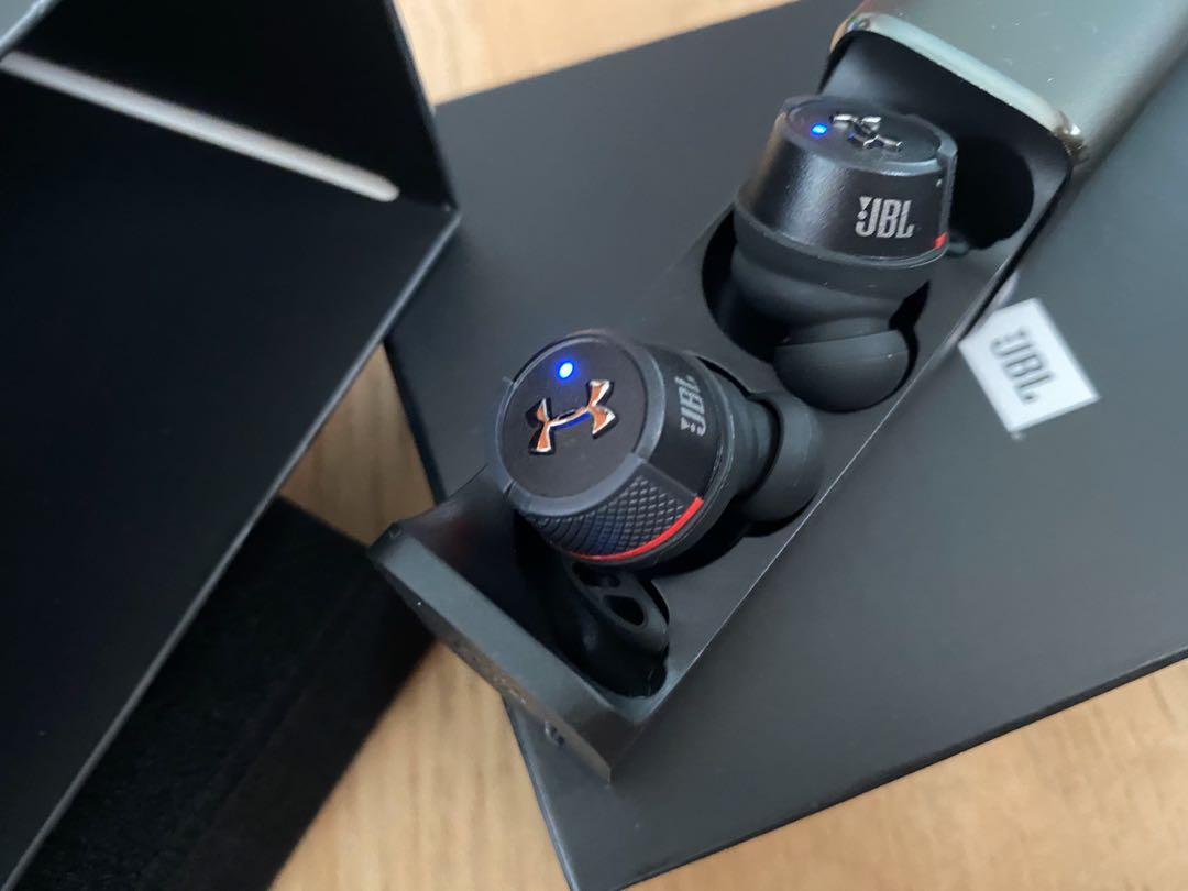 Ua true wireless store flash engineered by jbl