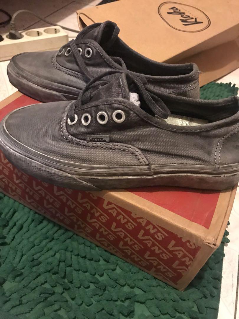 Vans overwashed on sale