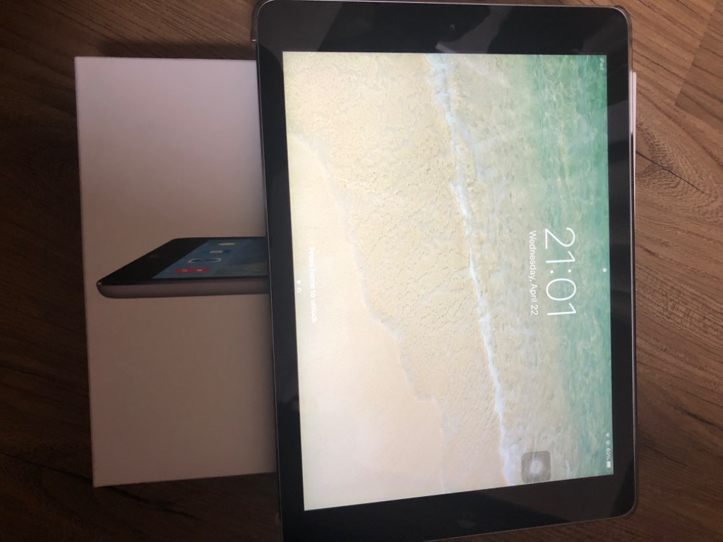 Apple Ipad Air Wifi Space Grey Mobile Phones Tablets Tablets On Carousell