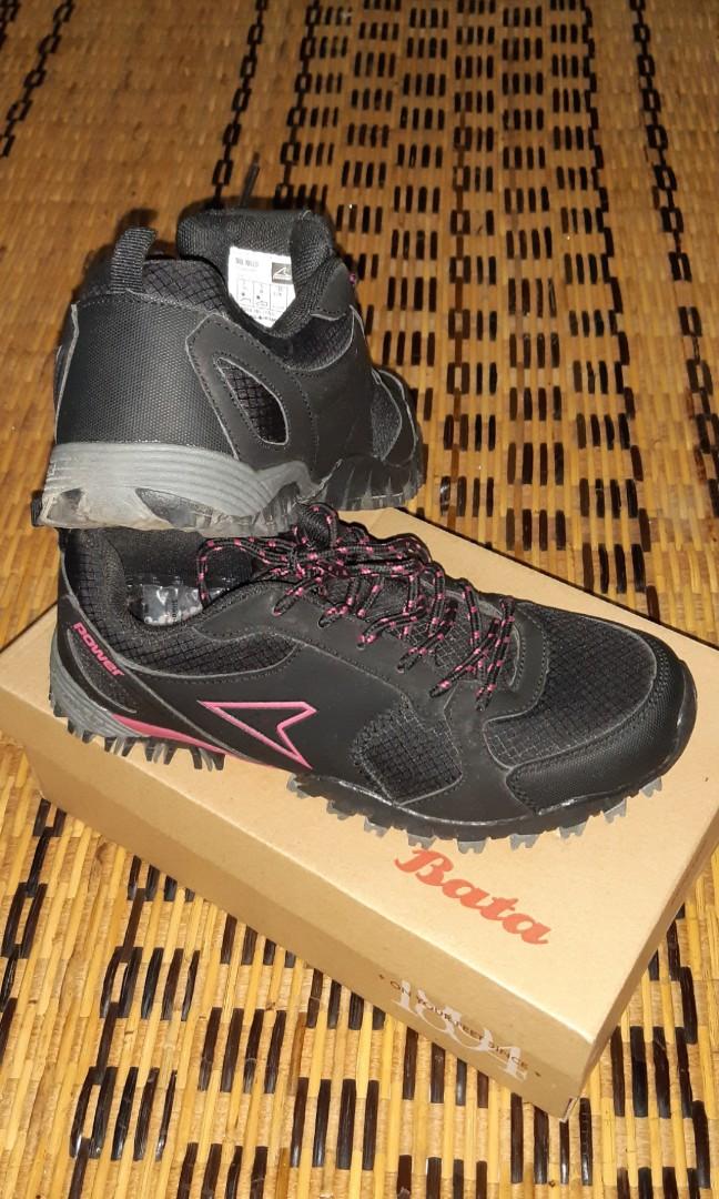 Bata hiking shoes discount