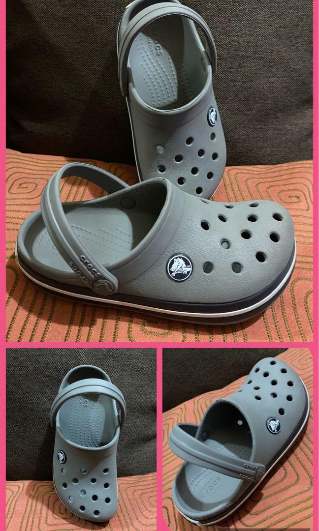 crocs 11 c