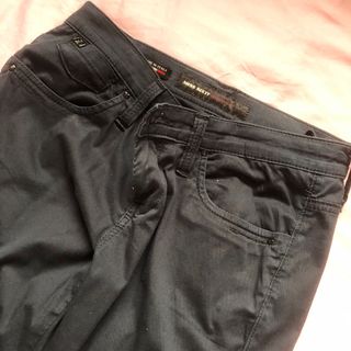 (Category: ) located in . Submitted by adoptmybaju (Listing ID 1002071934, Image 1). Description: .