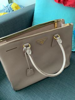 （分類：）位於 。 由 flora.babystuff 提交（商品編號 1002036583，圖片 1）。簡介： 。
