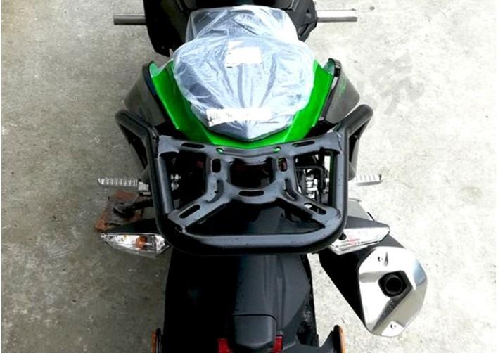 Kawasaki Z400 rear rack pillion handle hold passengers passenger