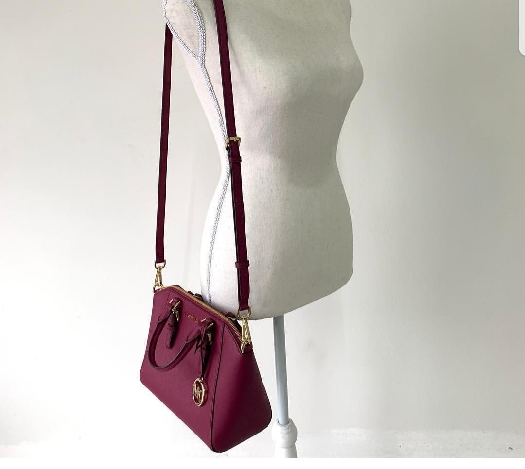 Michael kors 2025 ciara magenta