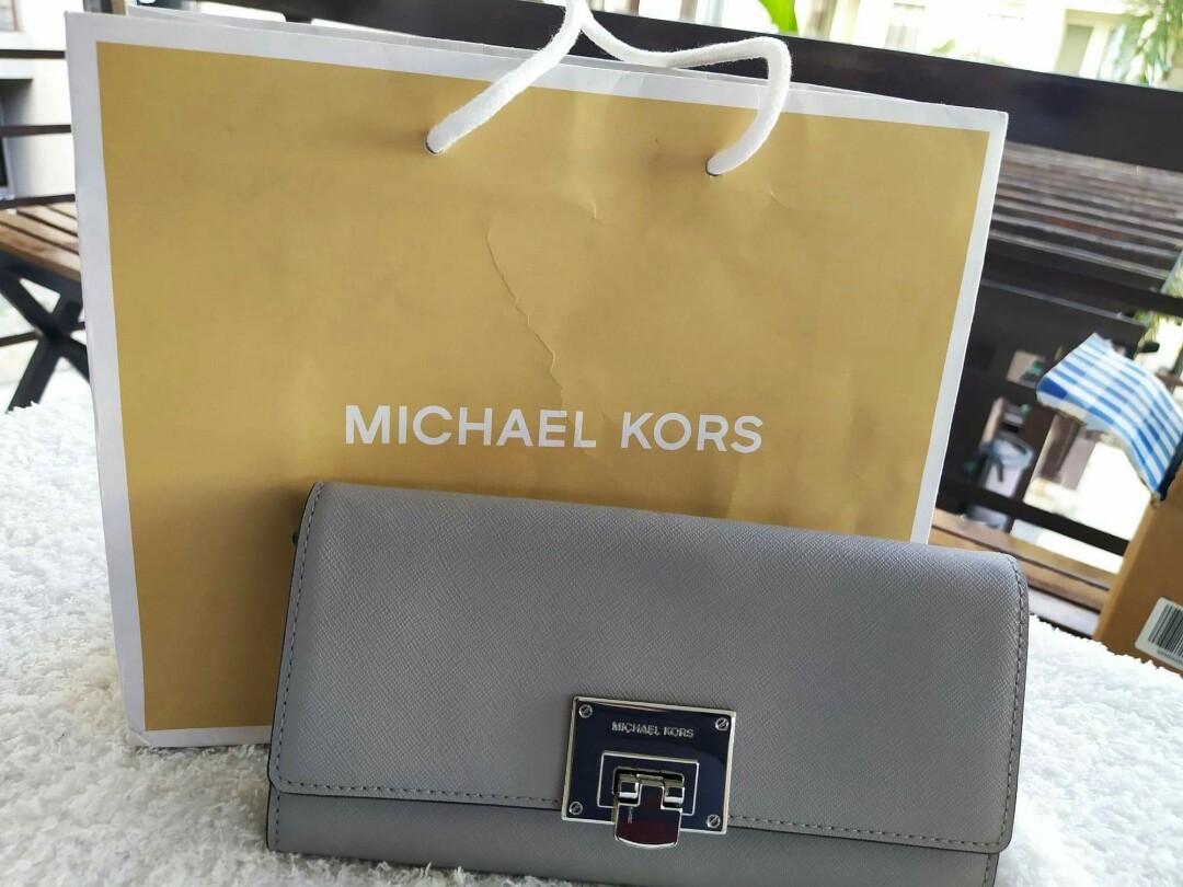 michael kors ash grey wallet