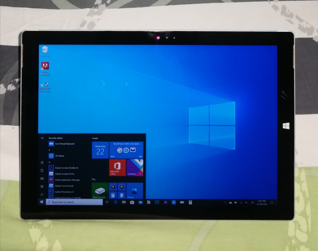 Microsoft Surface Pro 3, i5, 128gb Latest Windows 10