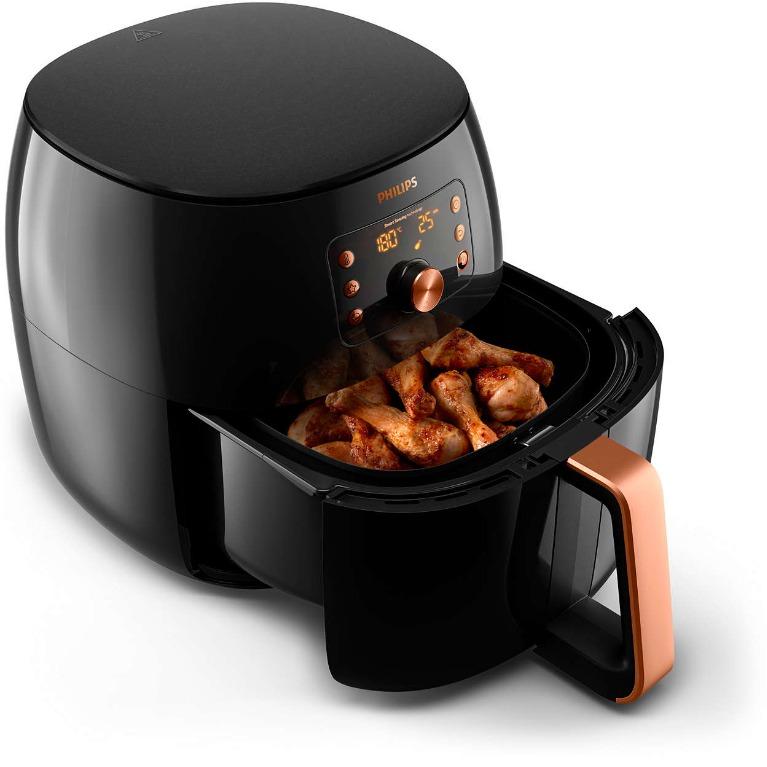 Philips HD9860/91 Air Fryer XXL. ** FREE Philips HD9925 Baking Tray