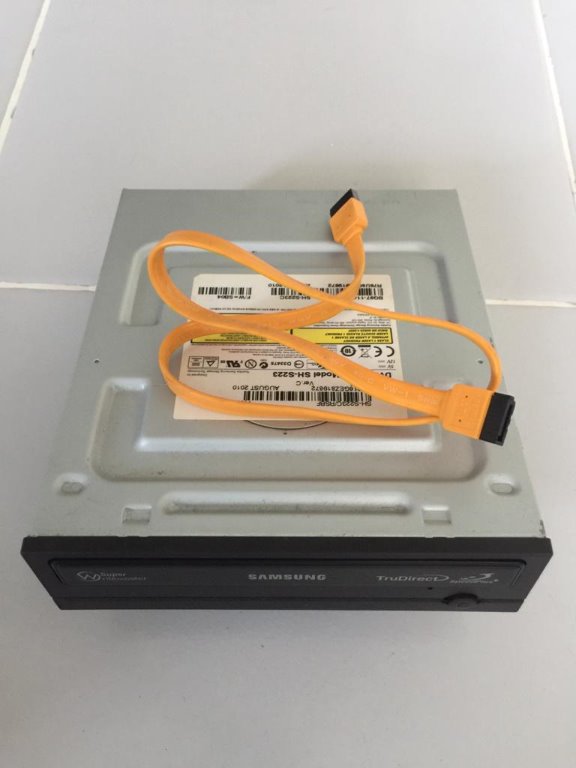 Samsung DVD Rewritable (Internal), Electronics, Computer Parts