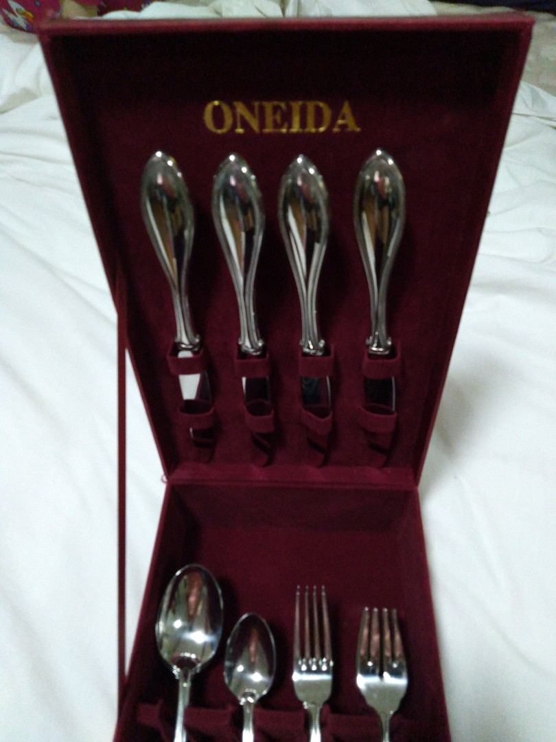 Silverware ONEIDA 💯 original, Furniture & Home Living, Kitchenware