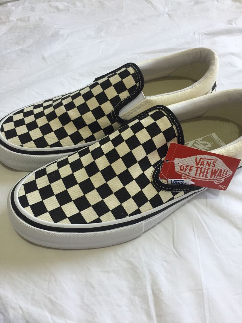 vans slip on checkerboard pro