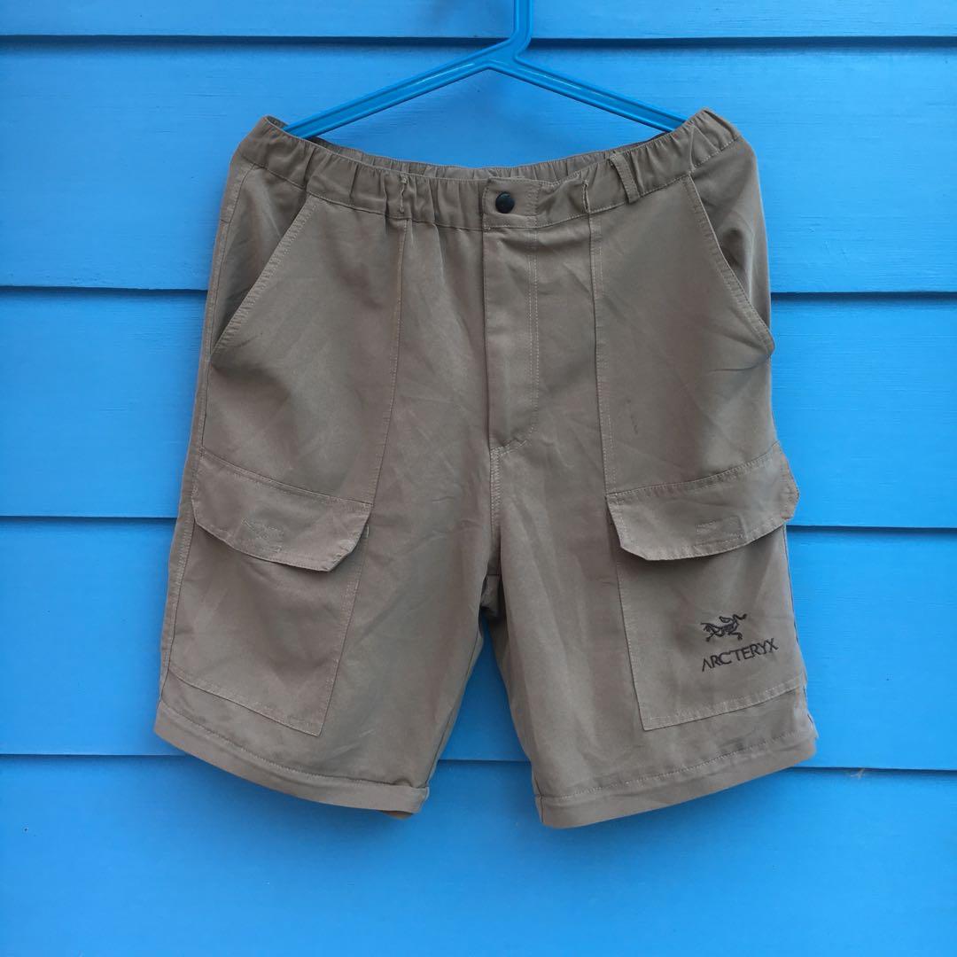 Arcteryx Trekking Shorts, Men's Fashion 