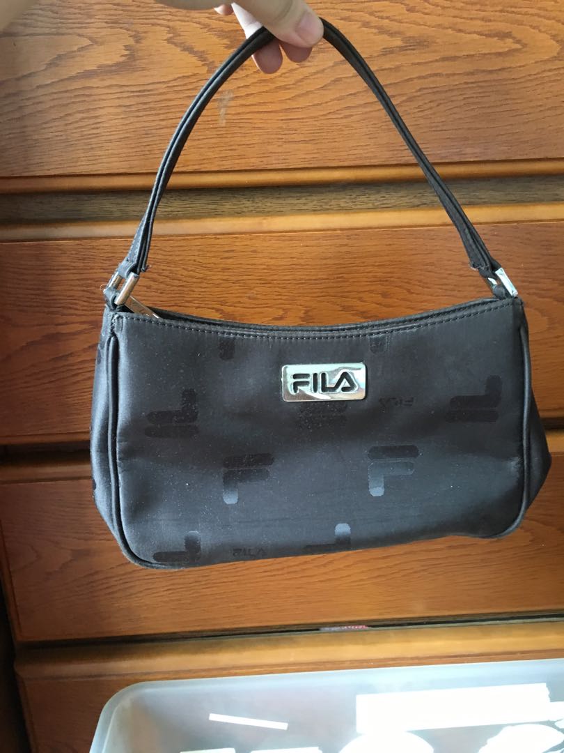 fila vintage shoulder bag