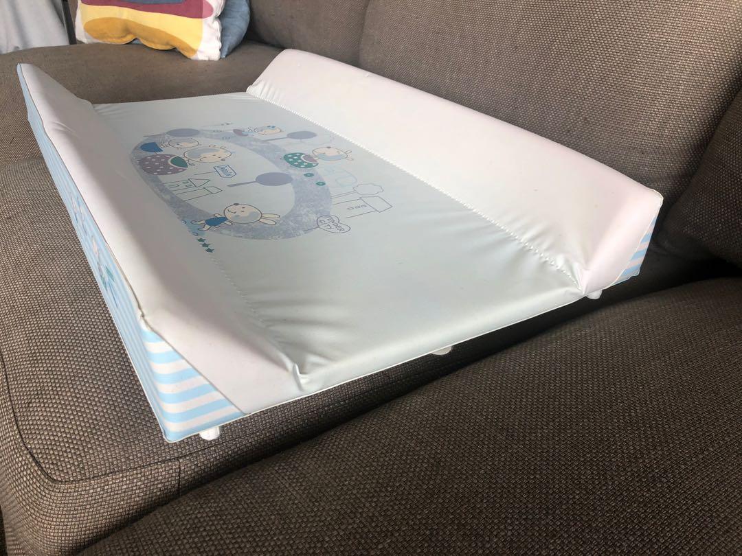 crib top changing table