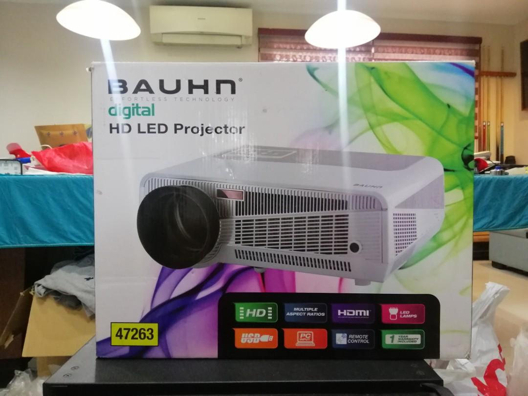Bauhn HD LED Projector, TV & Home Appliances, TV & Entertainment