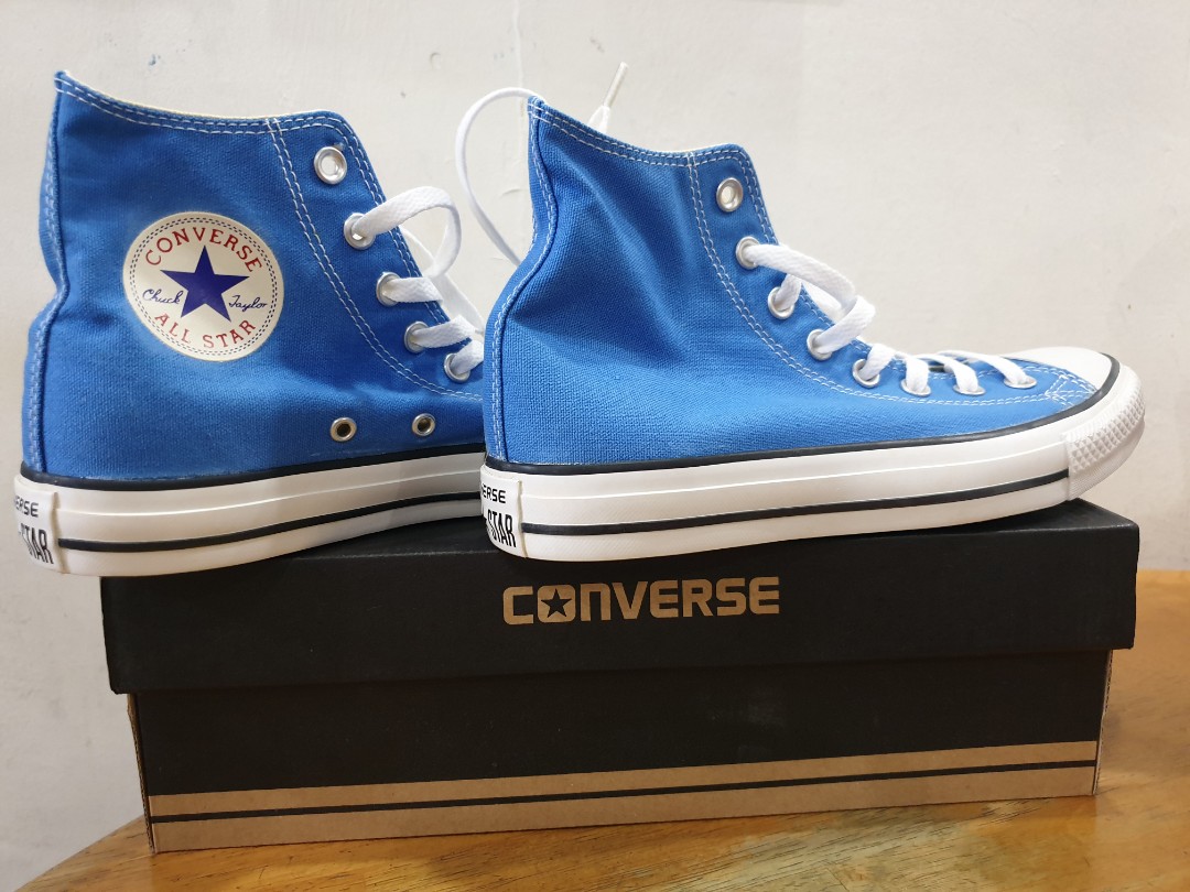 electric blue converse