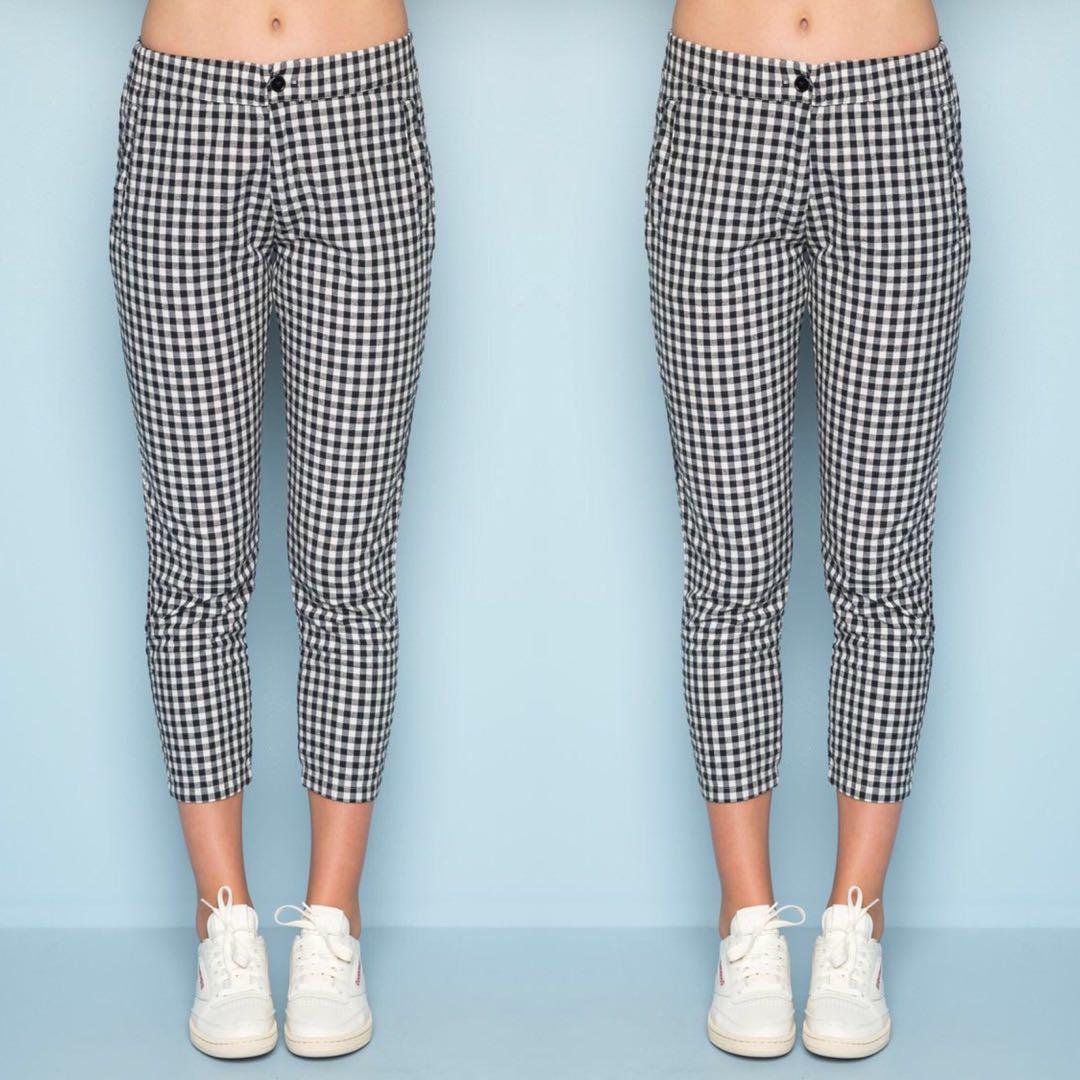 Brandy Melville Gingham Checkered Pants Tilden Women s Fashion Bottoms Other Bottoms on Carousell