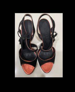 Chanel heels (Authentic)