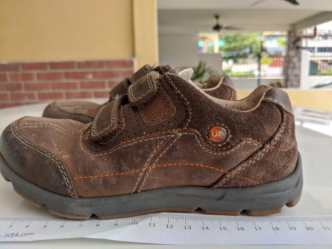 Boys clarks shoes size 11 2025