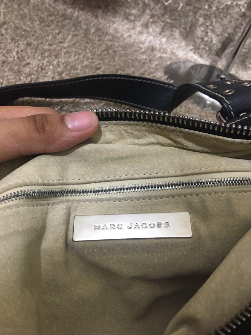 💋MARC JACOBS LEATHER HOBO BAG RIRI ZIPPER, Luxury, Bags & Wallets on  Carousell