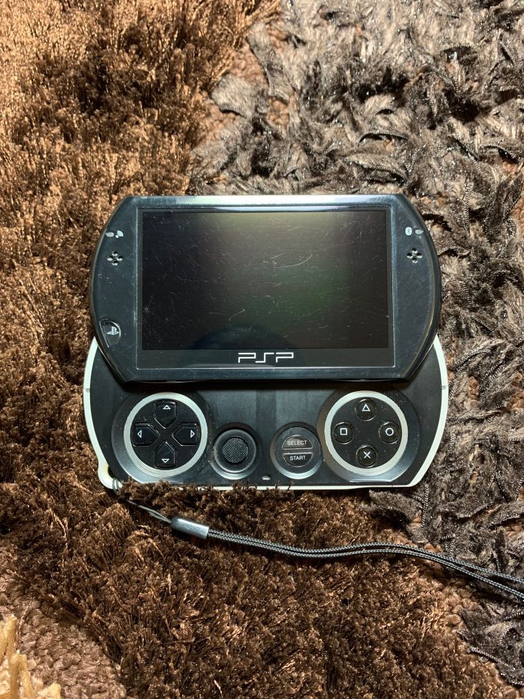 Sony PSP GO Second Hand, Video Gaming, Video Game Consoles