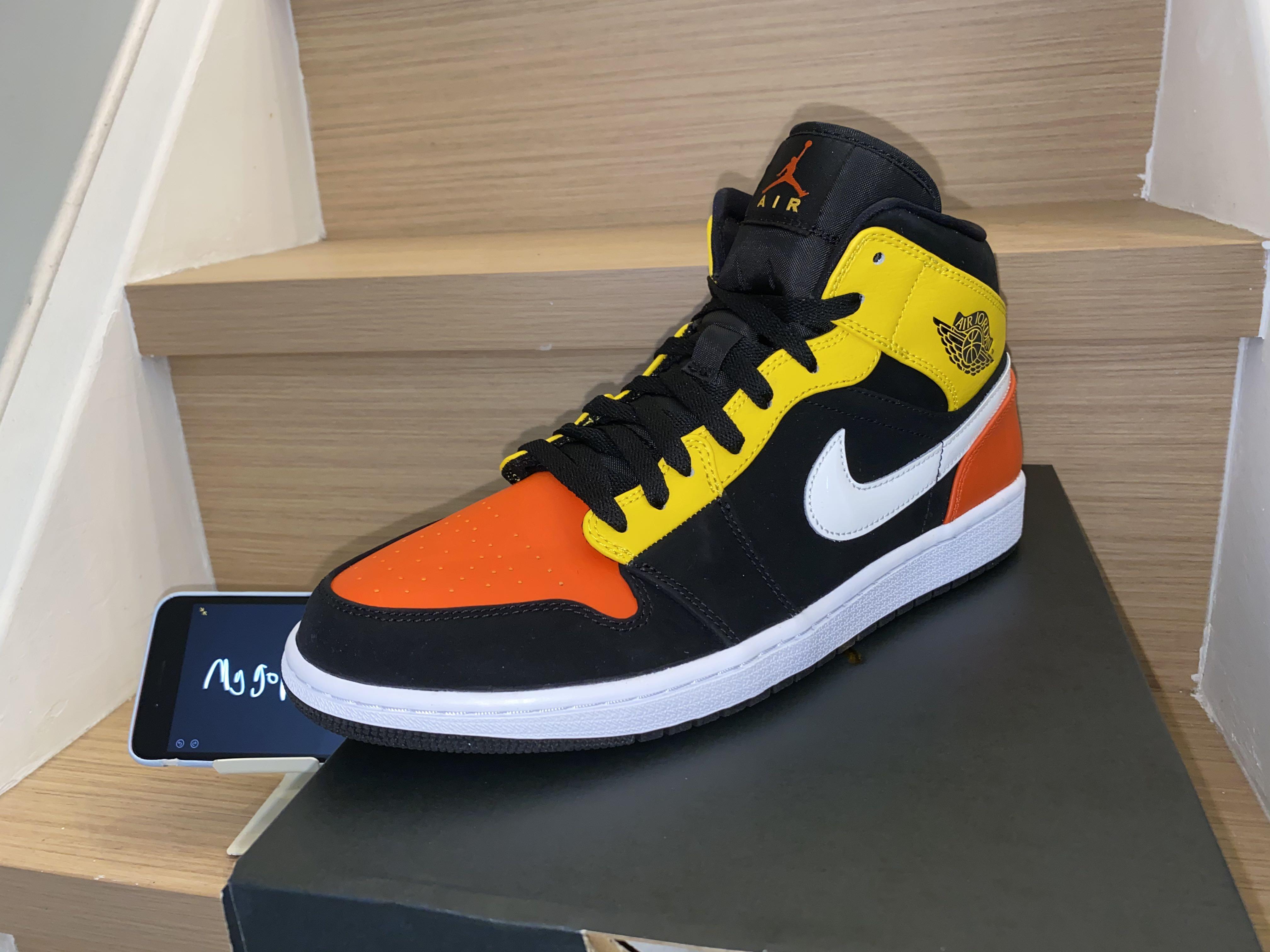 Jordan 11 shop amarillo con negro