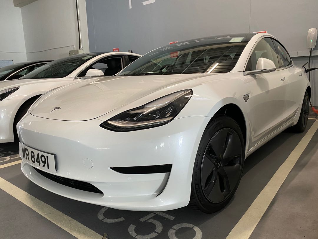 Tesla Model 3 SR+ Automatic62863131322627111