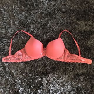 (Category: ) located in . Submitted by abigaele (Listing ID 1002258844, Image 1). Description: .