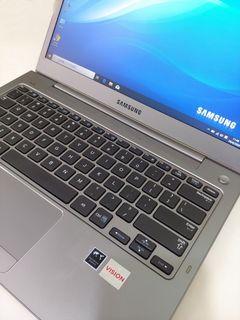(薄身 輕身 SSD) Samsung Series 5 13.3吋 Ultrabook (Notebook 手提電腦)