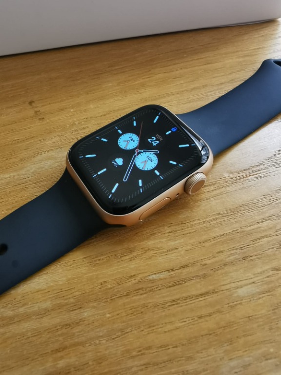 Apple series 5 gold 40mm clearance