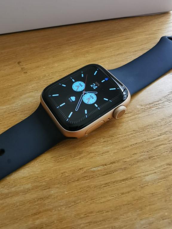 Iphone watch 5 gold top
