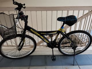 (Category: ) located in . Submitted by juan0711 (Listing ID 1002470734, Image 1). Description: .