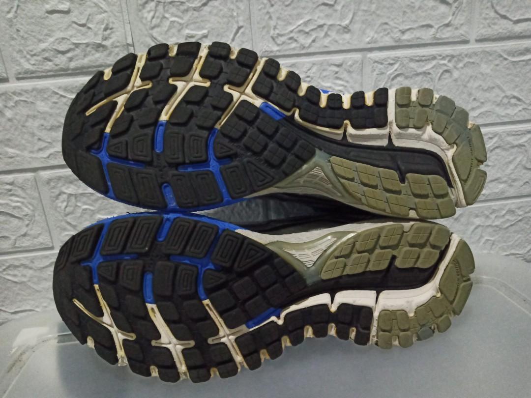 brooks gts 16 mens