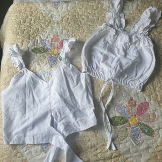 (Category: ) located in . Submitted by eunicornn (Listing ID 1002400497, Image 1). Description: .