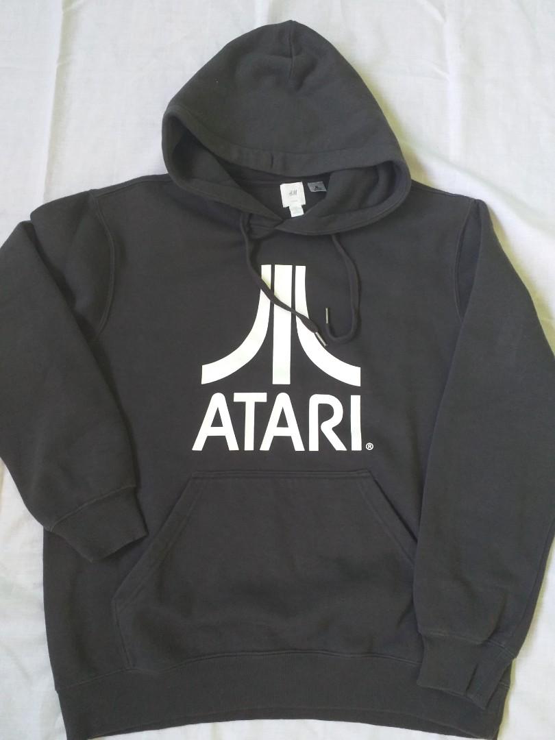 Hoodie H M Atari Fesyen Pria Pakaian Atasan di Carousell